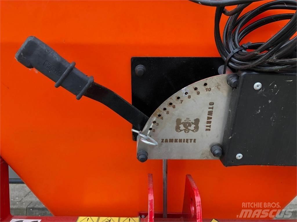  STEKRO WIBRO 600 Sand- und Salzstreuer