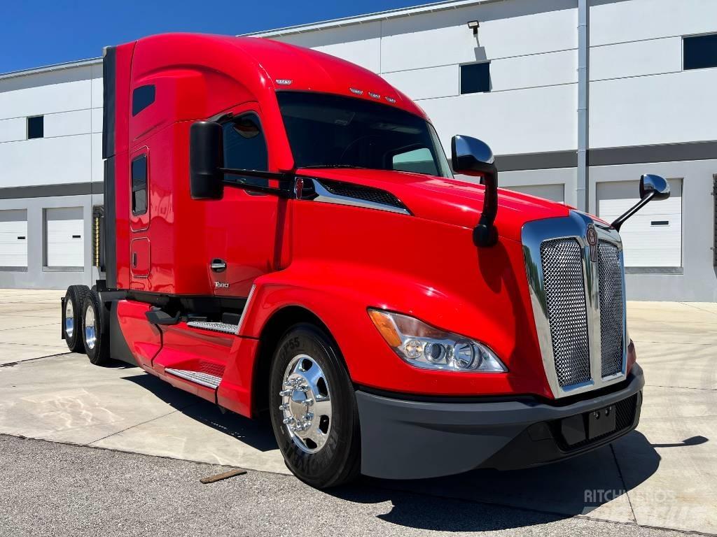 Kenworth T 680 Sattelzugmaschinen