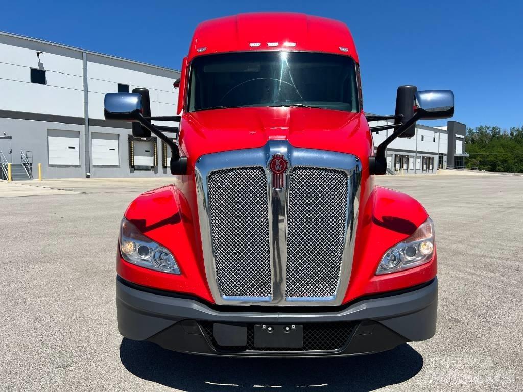 Kenworth T 680 Sattelzugmaschinen