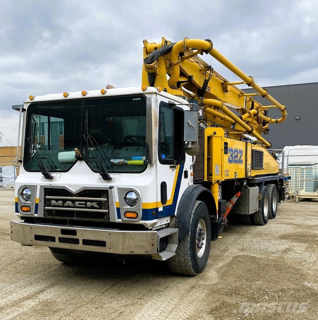 Putzmeister (#188) 32M Betonpumpen