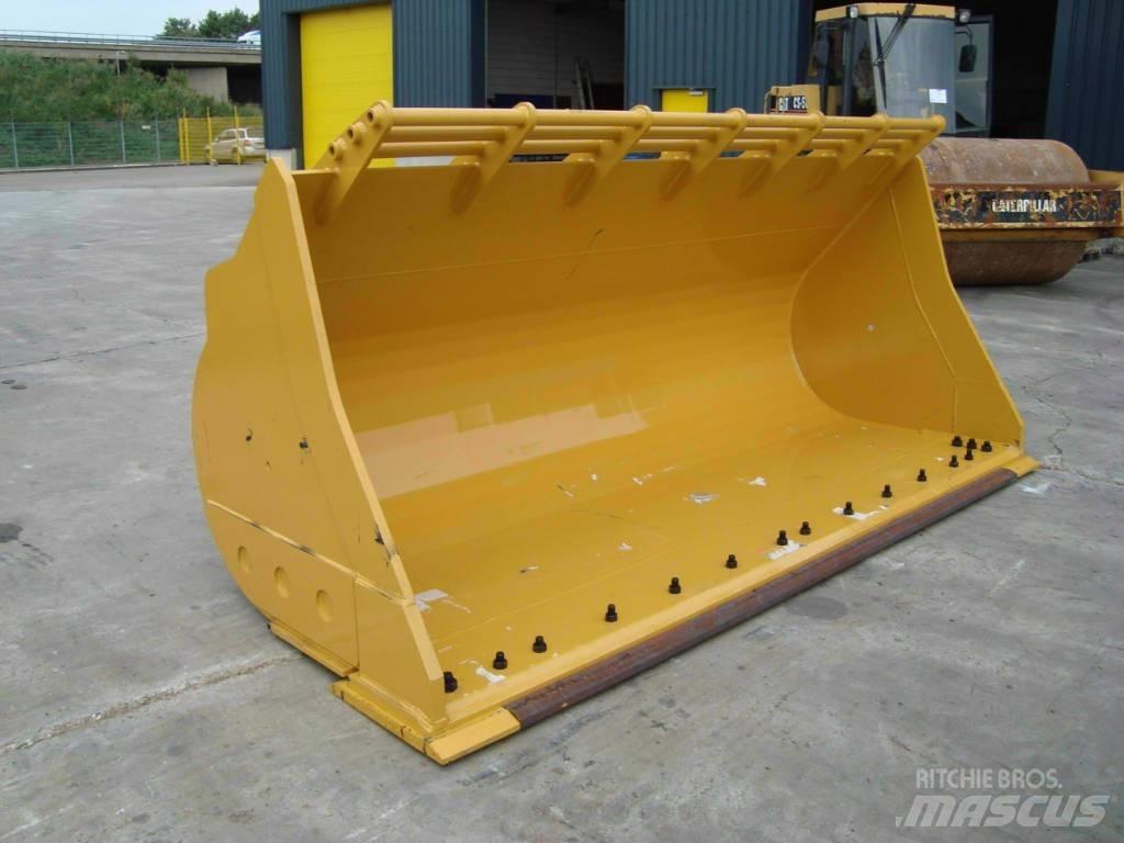 CAT 980M Schaufeln