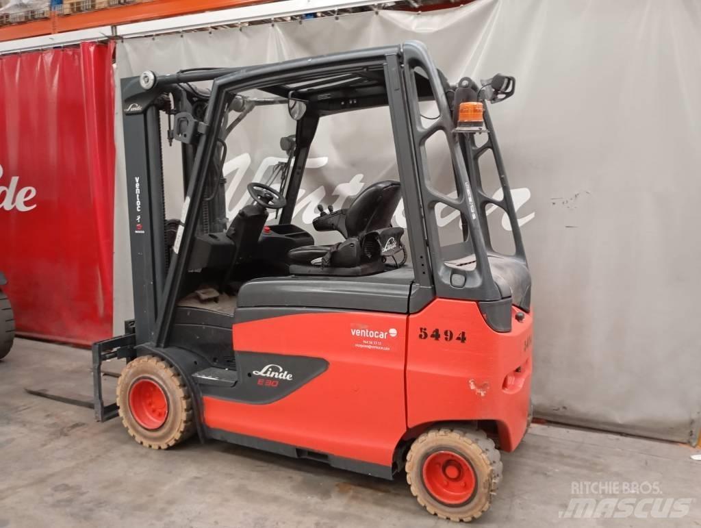 Linde E 30 Elektrostapler
