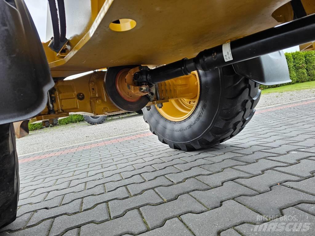 CAT 906 M Radlader