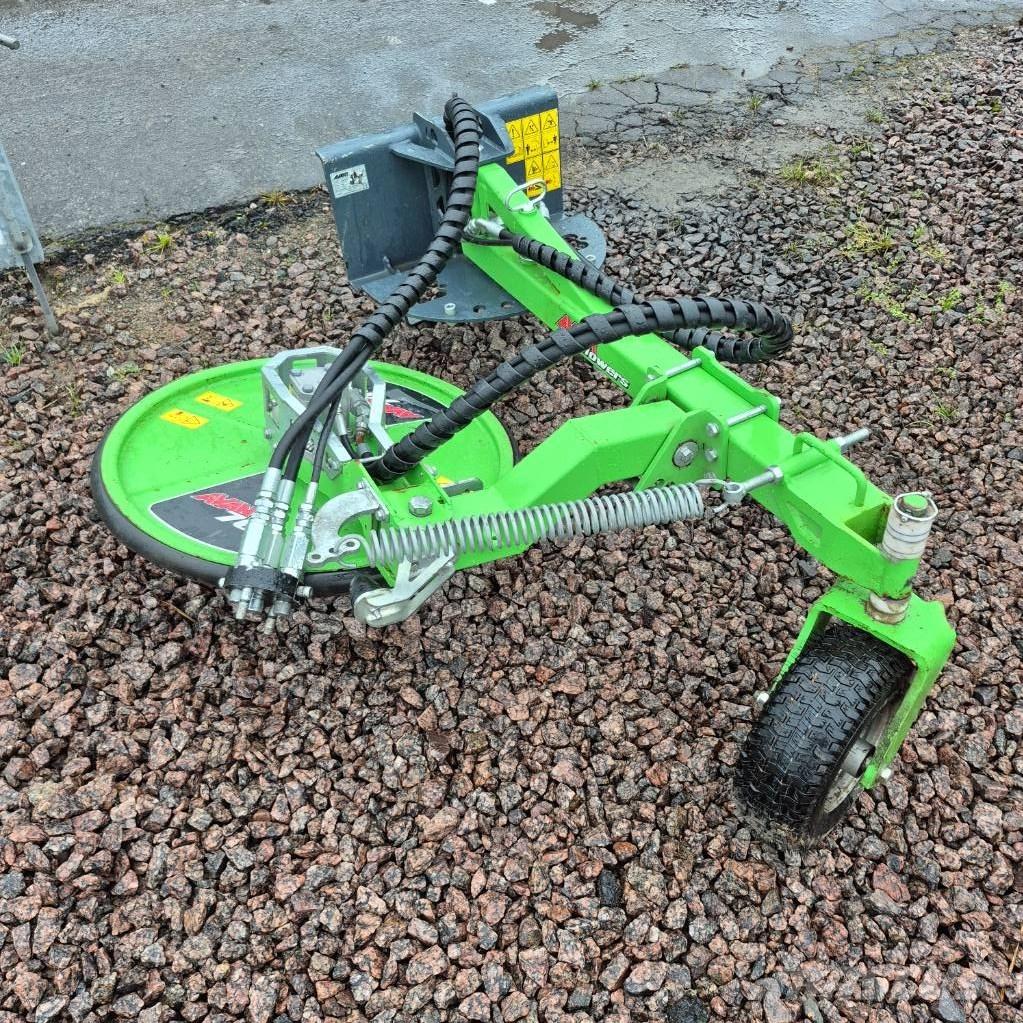 Avant Stolpklipp Sonstige Landmaschinen