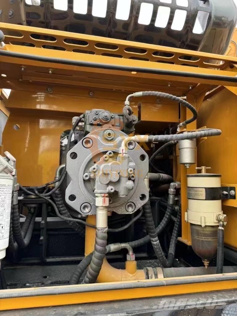 Sany SY 335H Raupenbagger