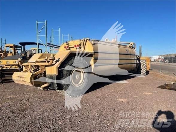 CAT 613C Wassertanker