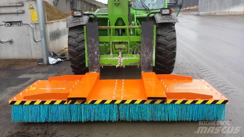 M3 Broom Sweeper SI Kehrer