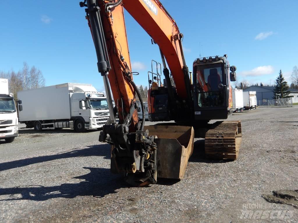 Doosan DX 235 LCR Raupenbagger