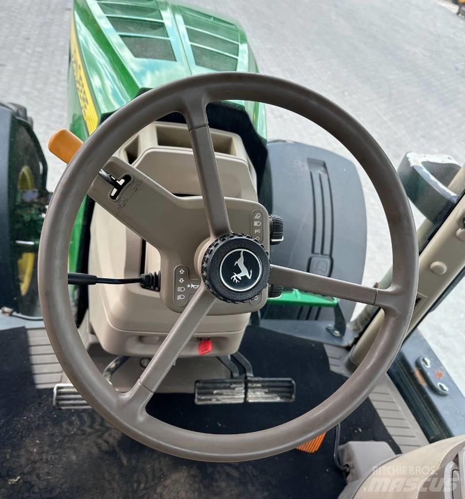 John Deere 7230 R Traktoren