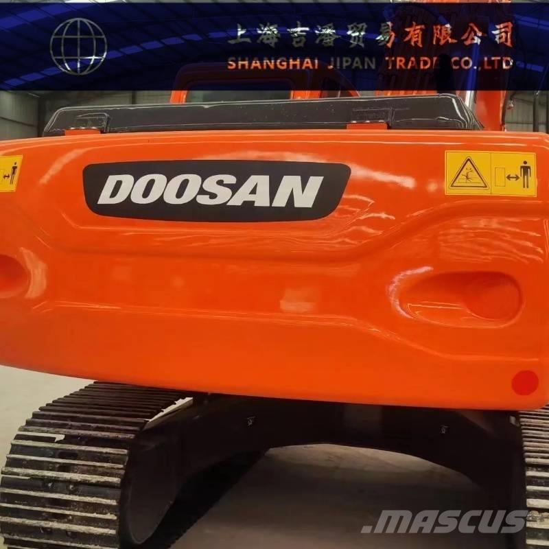 Doosan DX 225 LC SLR Raupenbagger