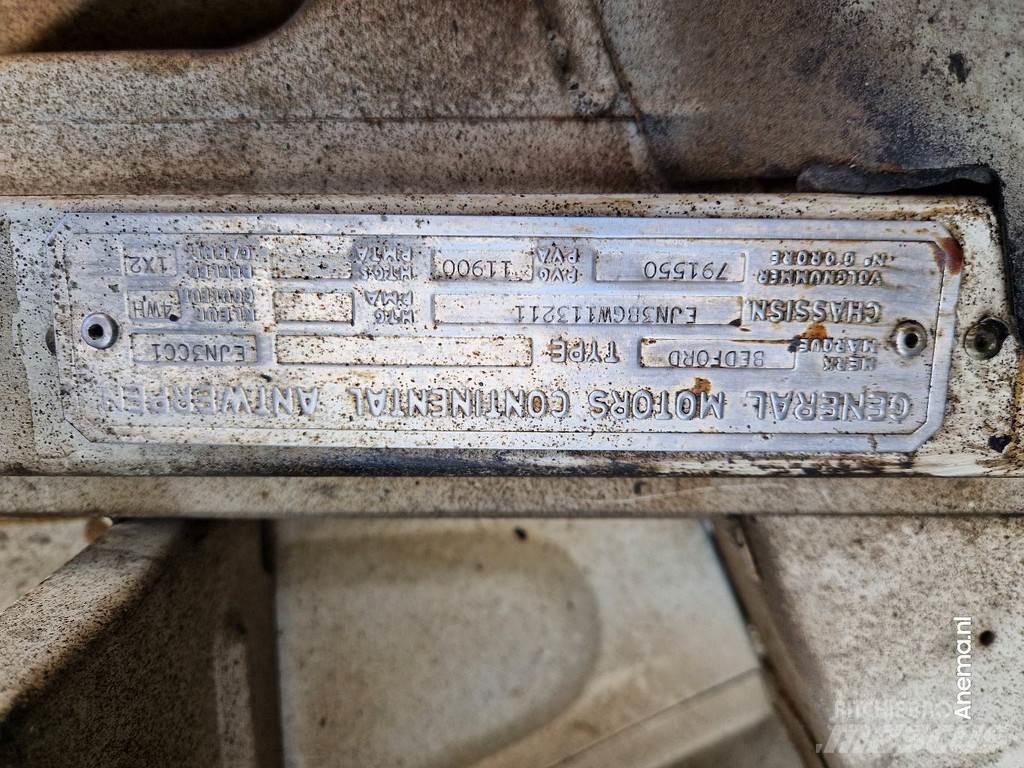 Bedford TK 1020 Sattelzugmaschinen