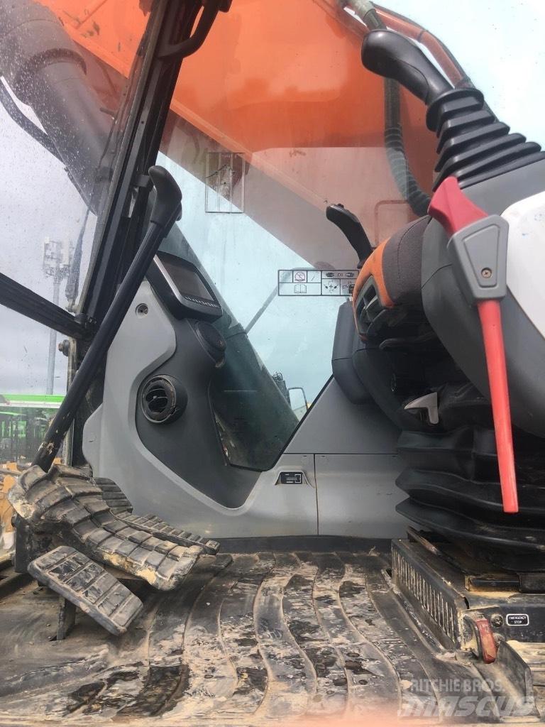 Doosan DX380LC-5 Raupenbagger