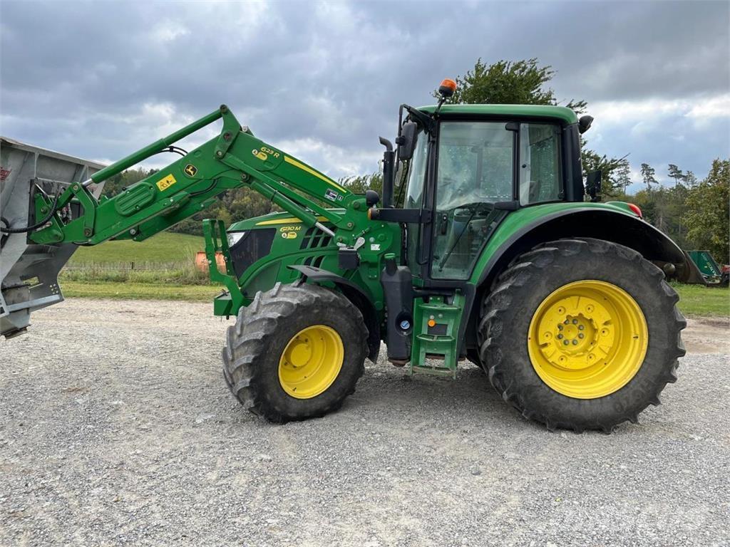 John Deere 6130M Traktoren
