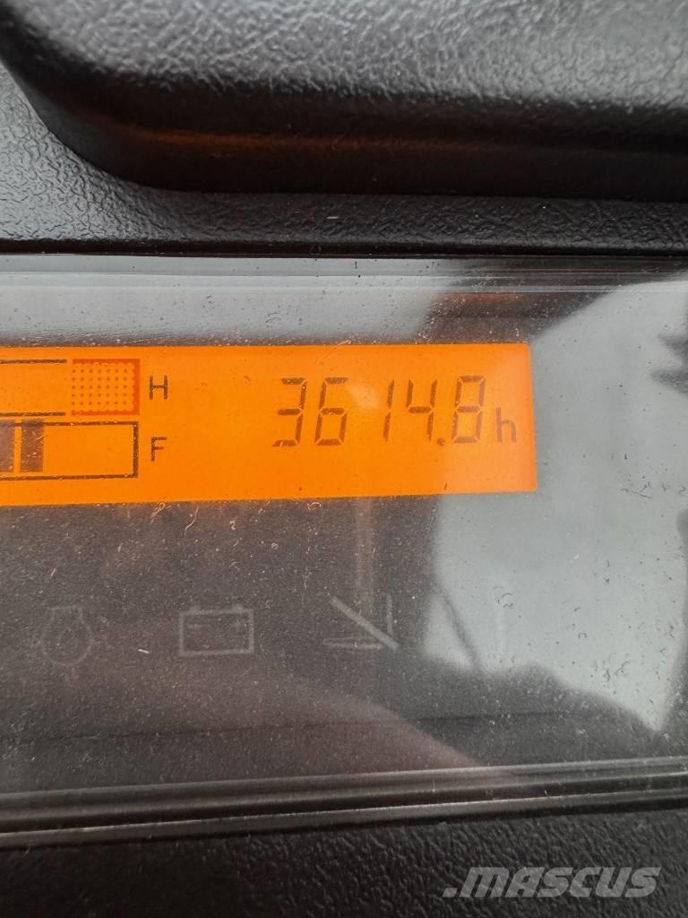 Toyota 02-8 FDF 30 Dieselstapler