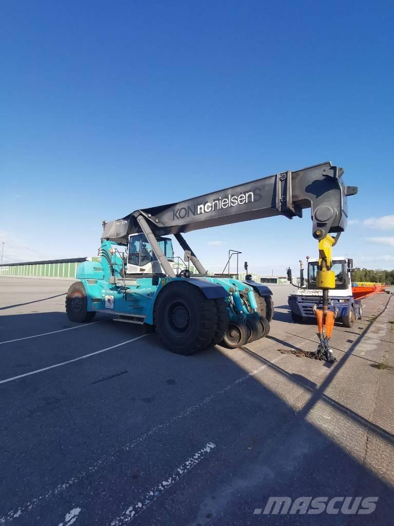 NCN 85 Reach-Stacker