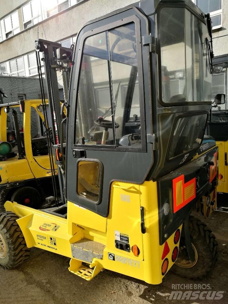 Moffett M8 35.3 Geländestapler