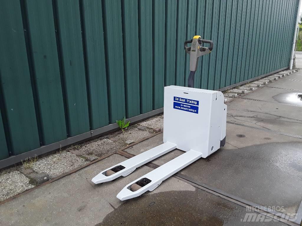 Nissan PLL160 Niedergabelstapler