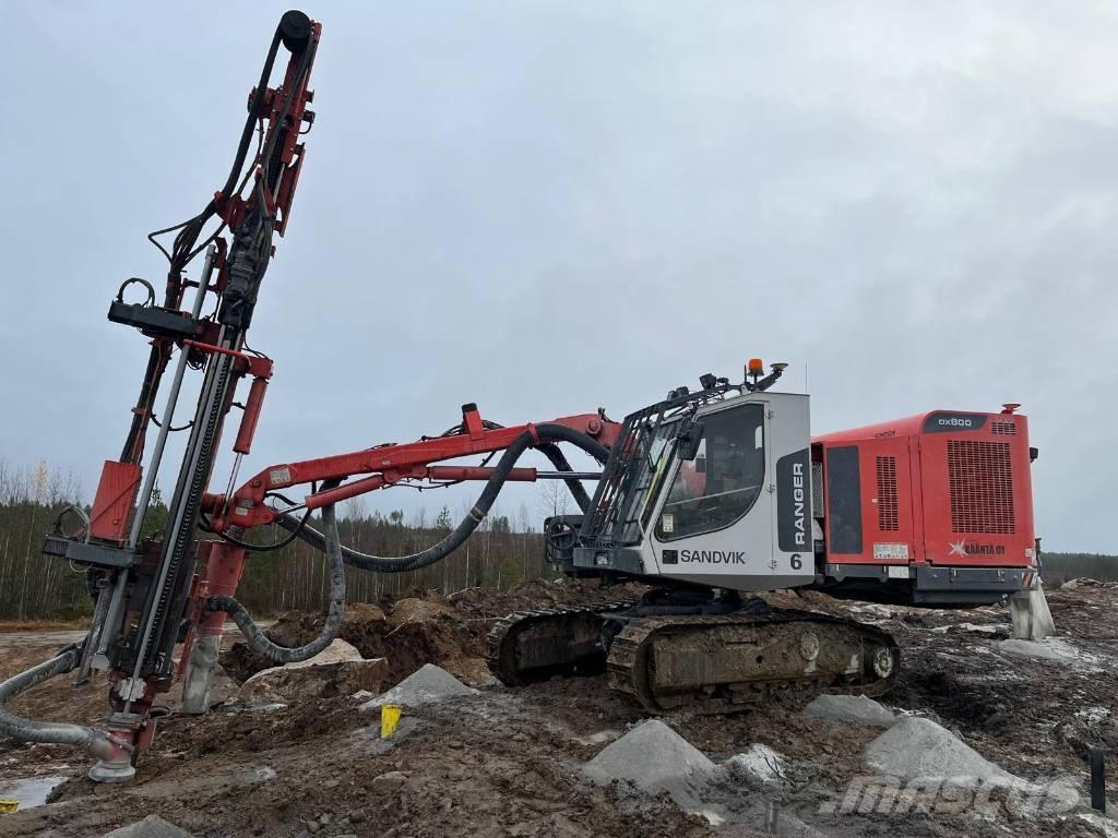 Sandvik DX800 Oberflächenbohrgeräte