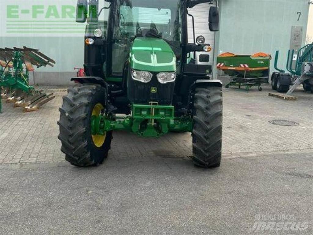 John Deere 6090m Traktoren