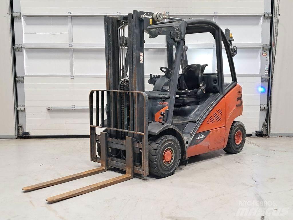 Linde H25D-02 Dieselstapler