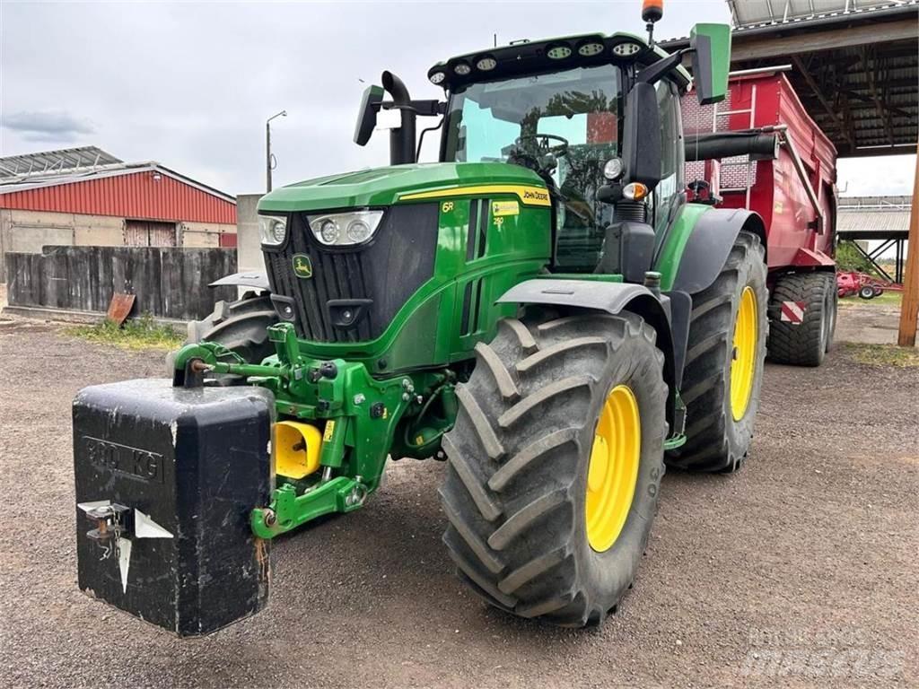 John Deere 6R 250 Traktoren