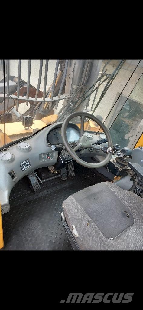 Volvo L 180 E Radlader