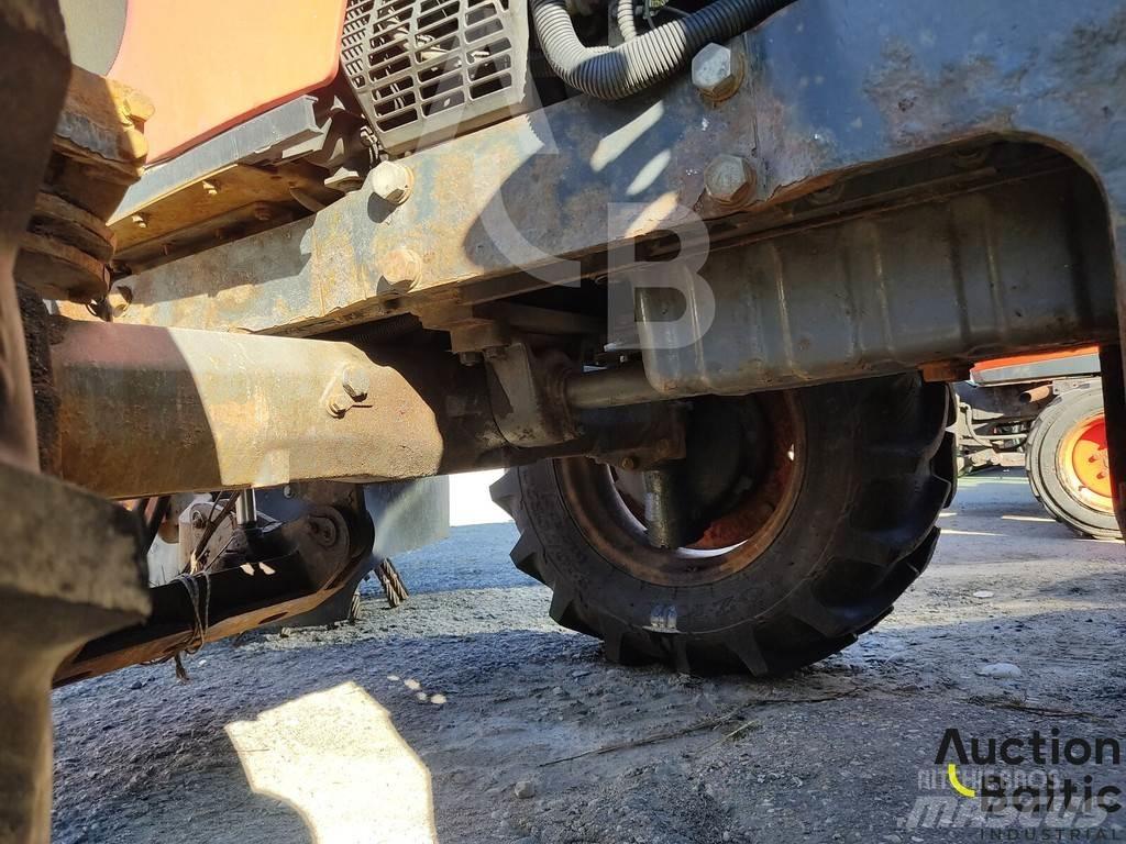 Kubota M 6060-C Traktoren
