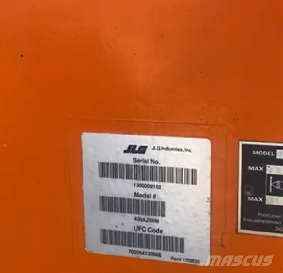 JLG AJ450 Gelenkteleskoparbeitsbühnen