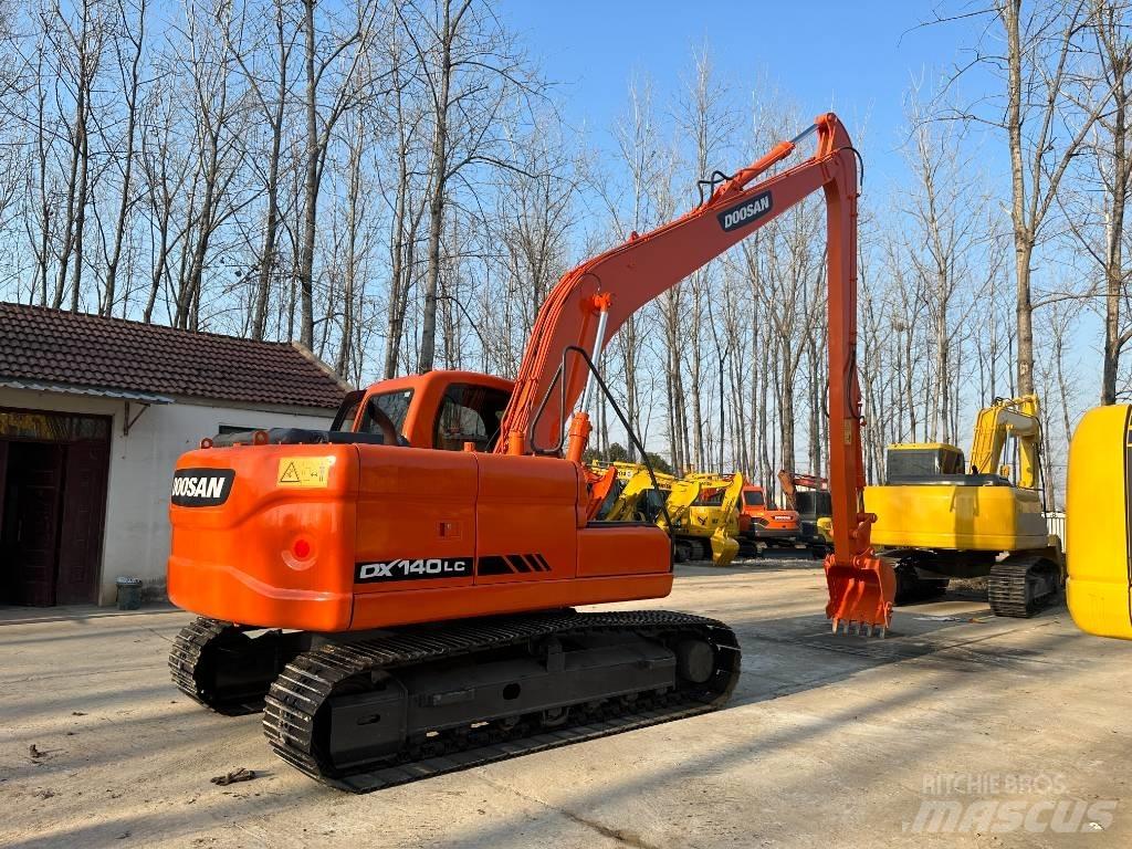 Doosan DX 140 Minibagger < 7t