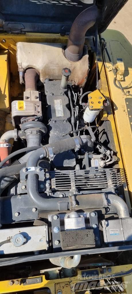 Komatsu PC 210-8 Raupenbagger