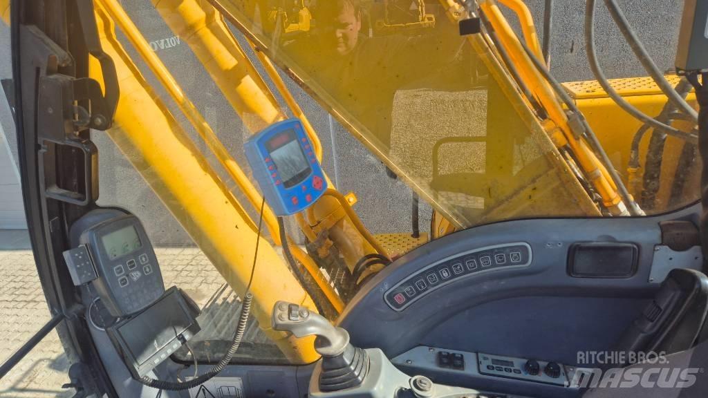 JCB JS 220 LC Raupenbagger