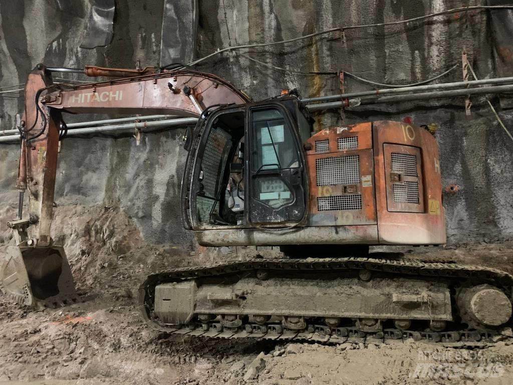 Hitachi ZX225US-5A Sonstige Baumaschinen