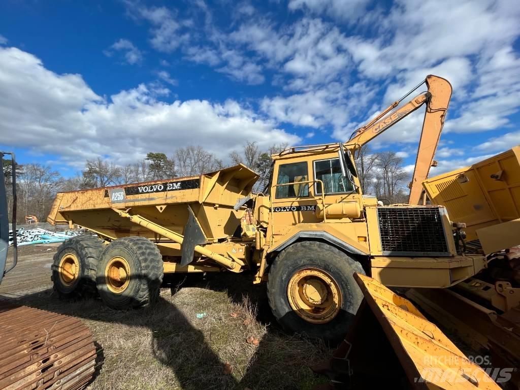 Volvo A 25 B Geländestapler