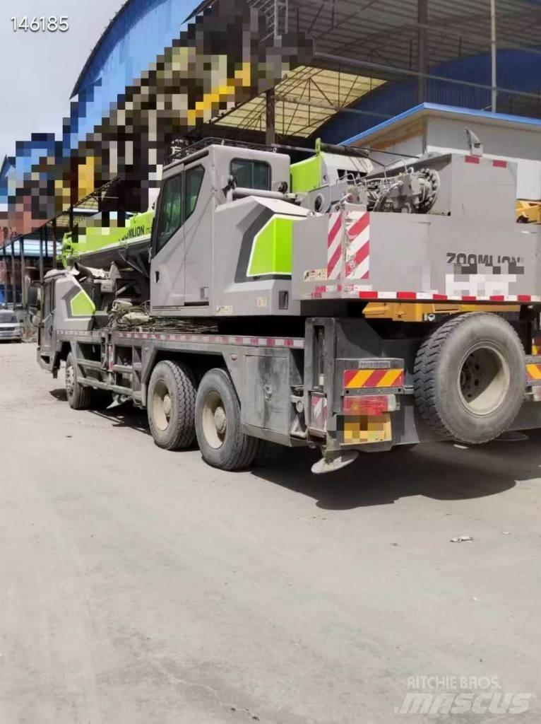Zoomlion ztc251v5 All-Terrain-Krane