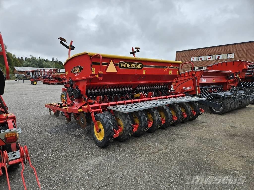 Väderstad Rapid 400 Drillmaschinenkombination