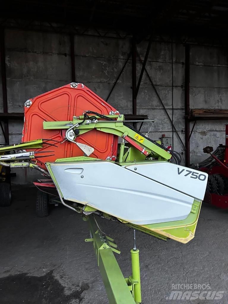 CLAAS Tucano 480 Mähdrescher