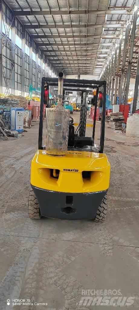 Komatsu FD 30 T-14 Dieselstapler