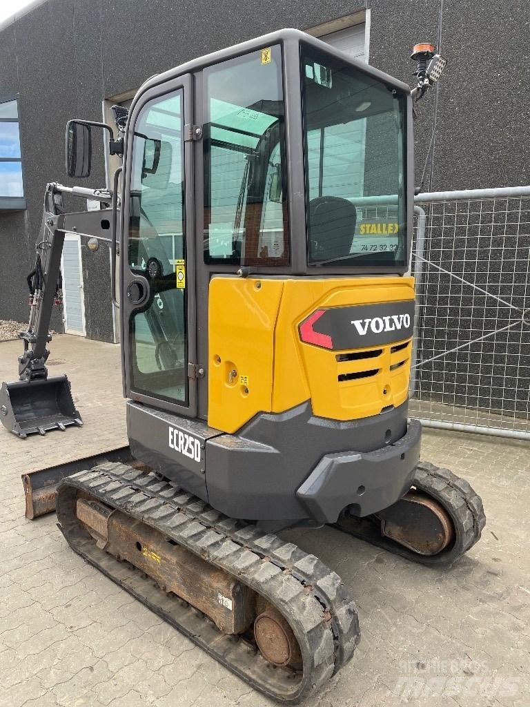 Volvo ECR25D Minibagger < 7t