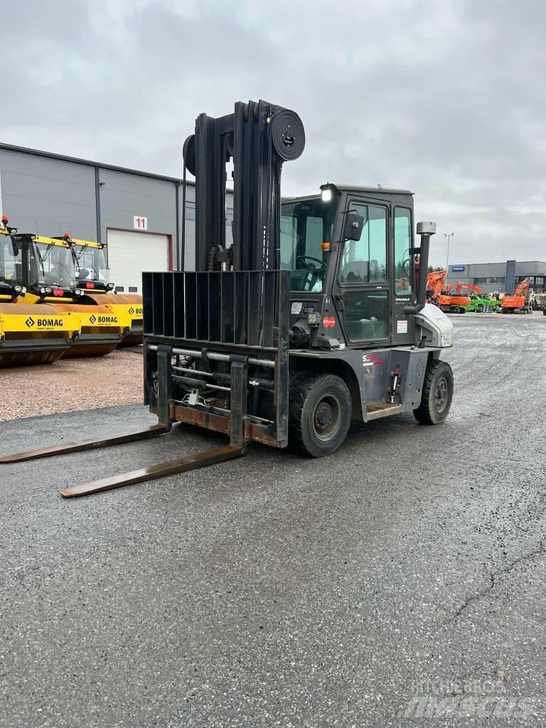Nissan L1 F6 F70 Y Dieselstapler
