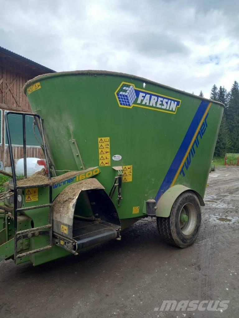 Faresin Twinner 16 Futtermischwagen