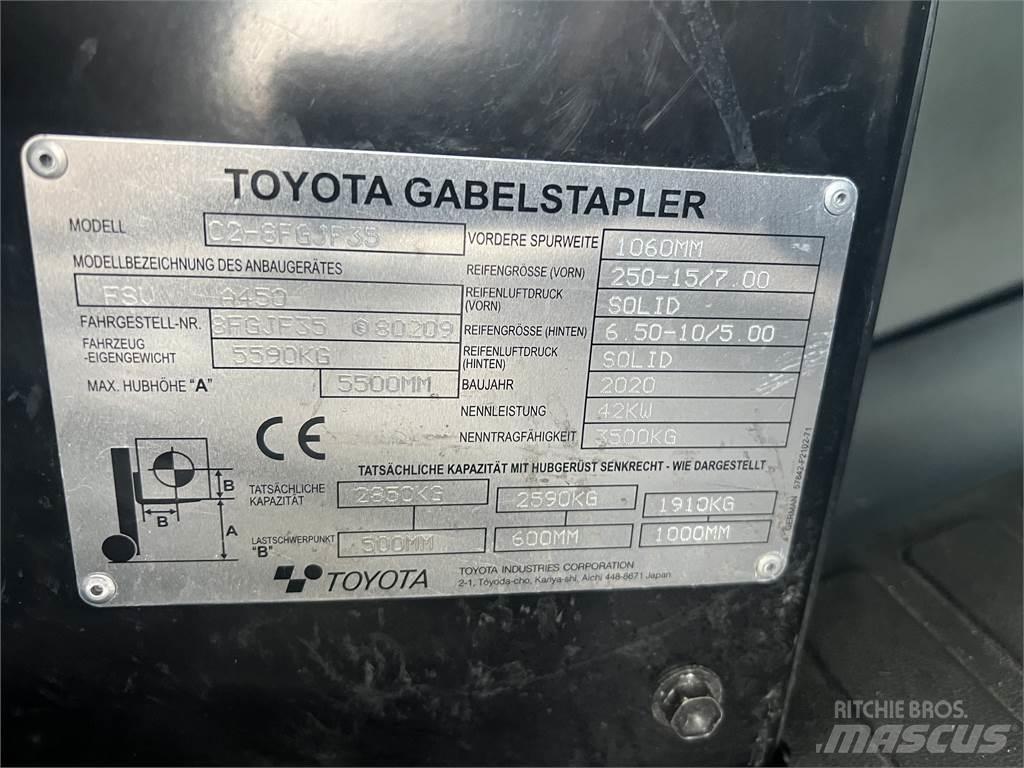 Toyota 8FGJF35 Gasstapler