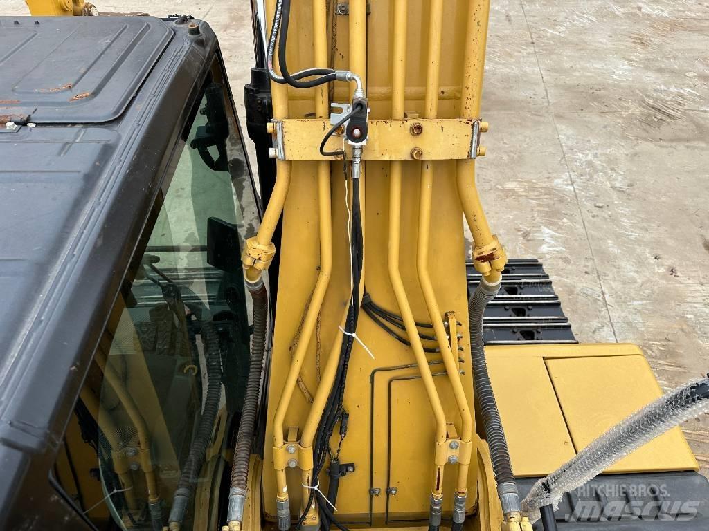 CAT 323GC Raupenbagger