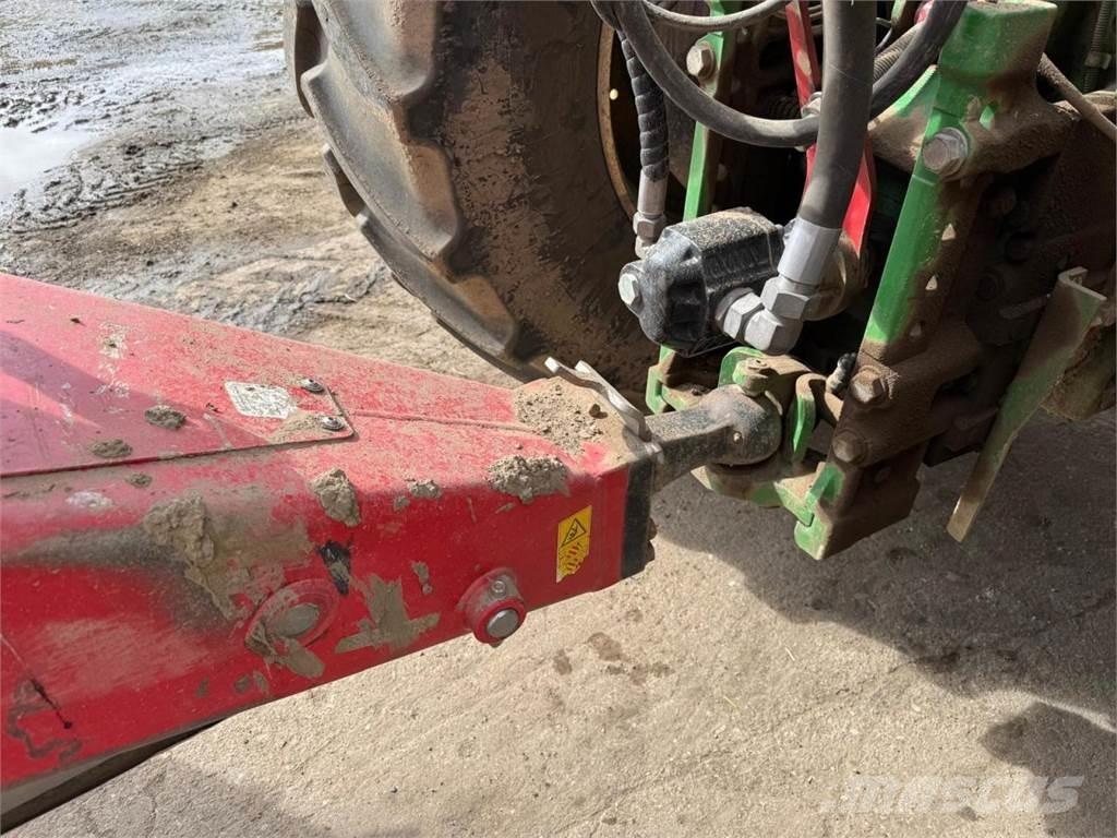 Horsch Leeb 8 GS Anhängespritzen