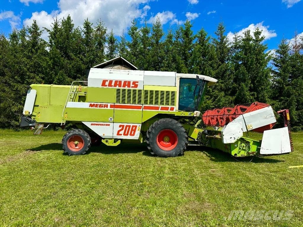 CLAAS Mega 208 Mähdrescher