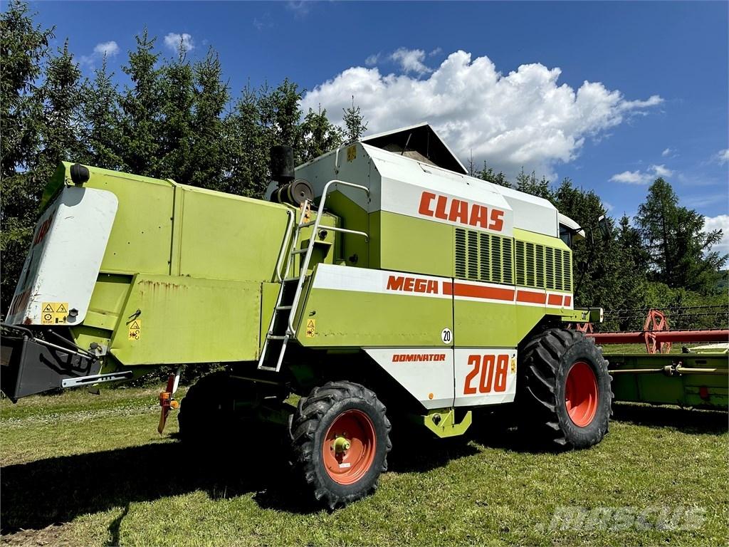 CLAAS Mega 208 Mähdrescher