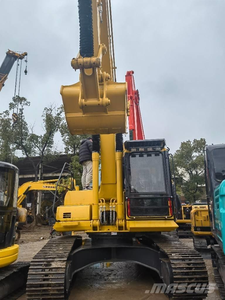 Komatsu PC 220-8 Raupenbagger