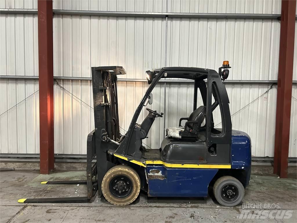 Nissan Y1D2A25Q Dieselstapler
