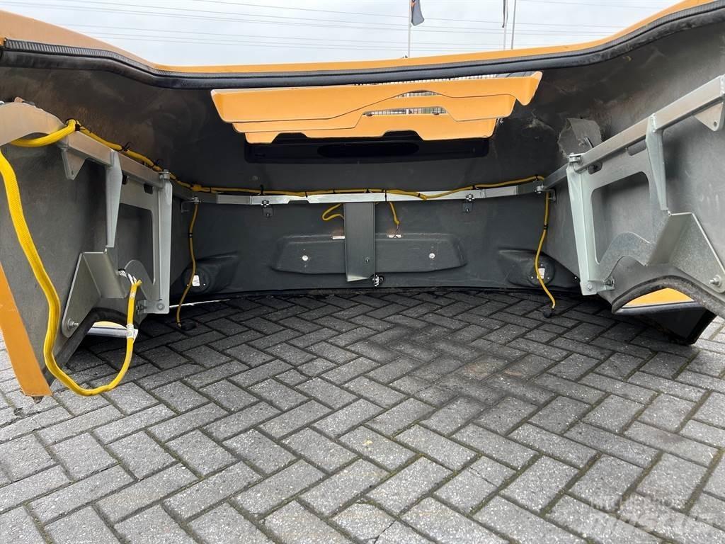 Liebherr L 538 Chassis