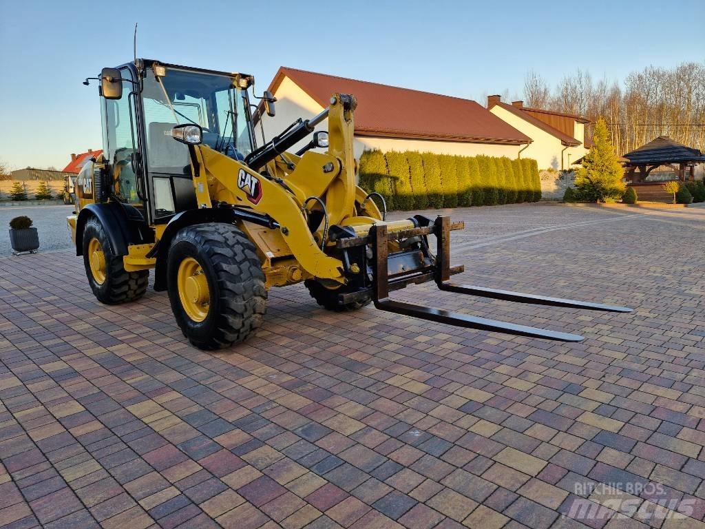 CAT 906 M Radlader