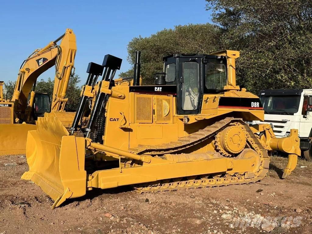 CAT D8R Bulldozer